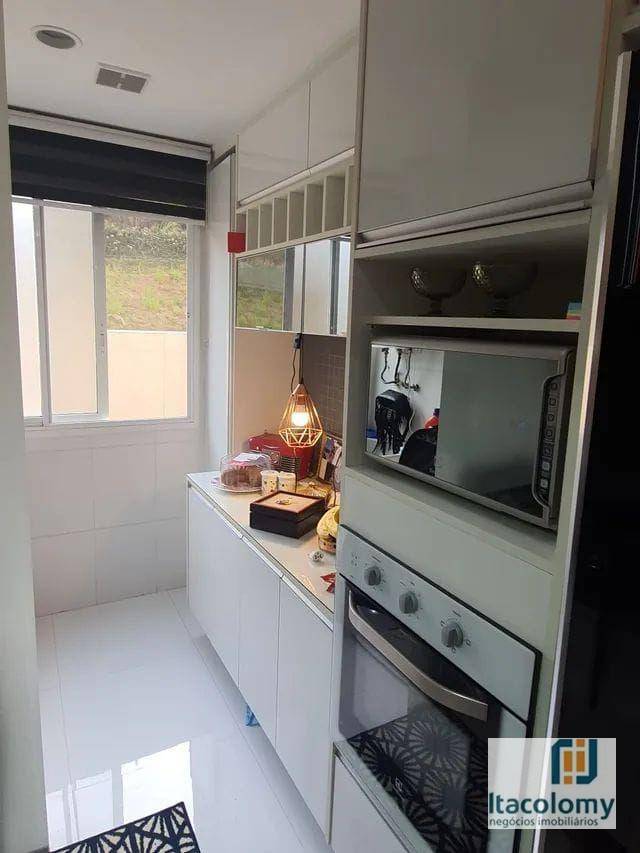 Apartamento à venda com 2 quartos, 75m² - Foto 7