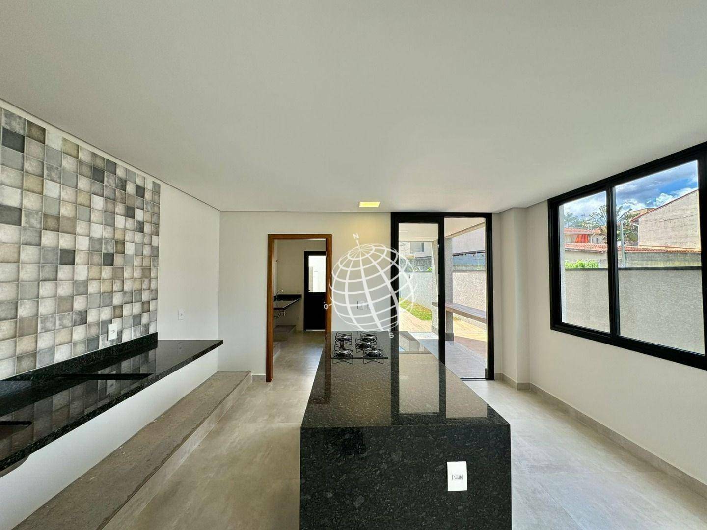 Casa, 3 quartos, 219 m² - Foto 34