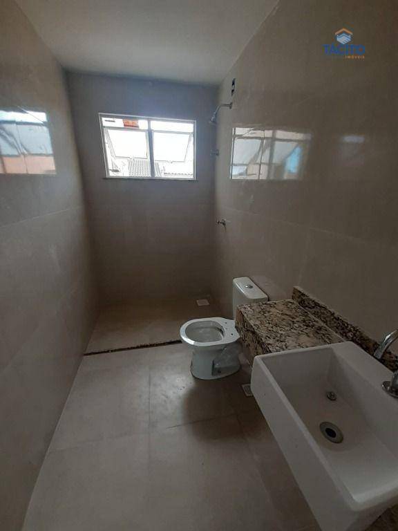 Casa à venda com 3 quartos, 131m² - Foto 11