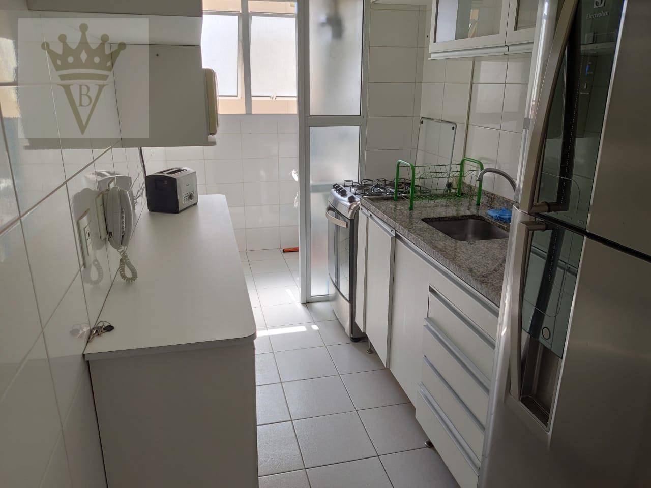 Apartamento à venda com 2 quartos, 64m² - Foto 5