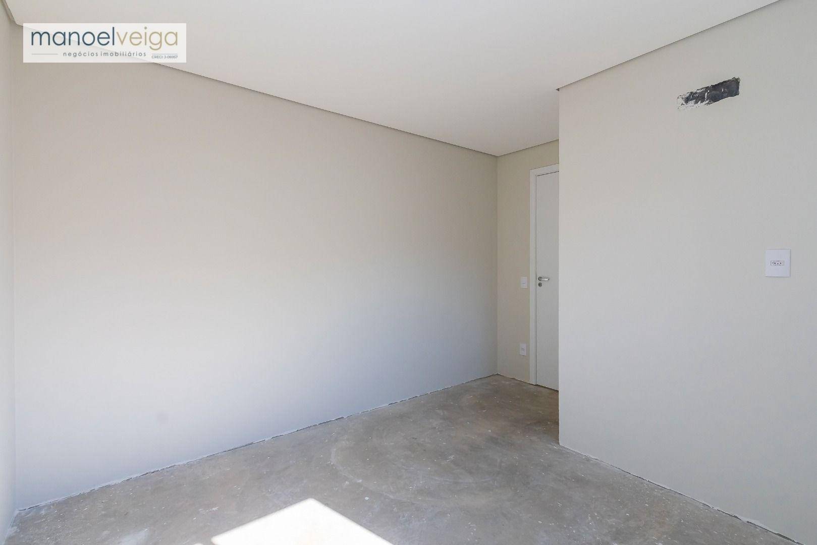 Apartamento à venda com 2 quartos, 70m² - Foto 28