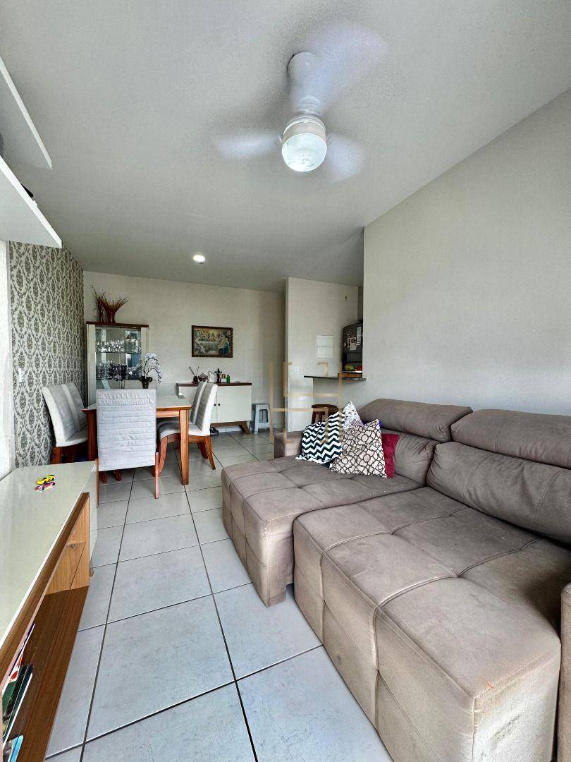 Apartamento, 3 quartos, 72 m² - Foto 2