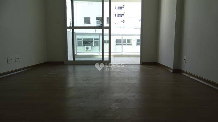 Apartamento à venda com 4 quartos, 192m² - Foto 10