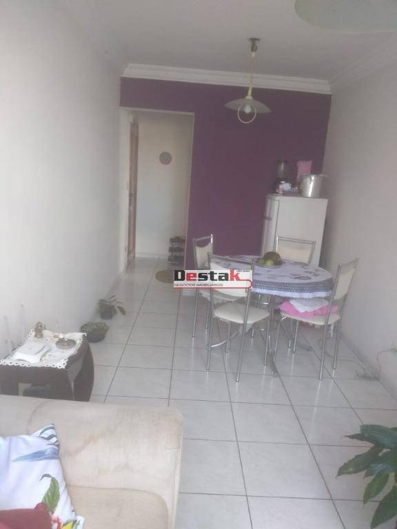 Apartamento à venda com 2 quartos, 65m² - Foto 5