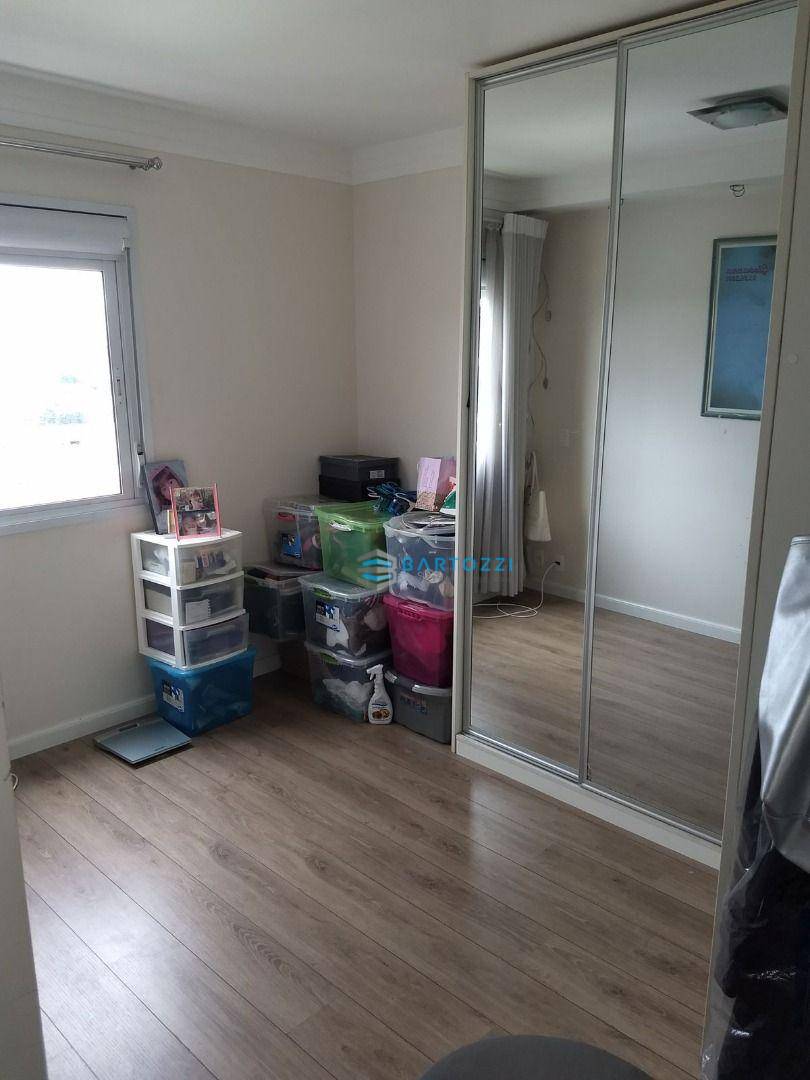 Apartamento à venda com 3 quartos, 165m² - Foto 11