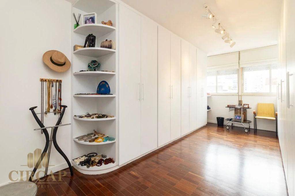 Apartamento, 3 quartos, 256 m² - Foto 15