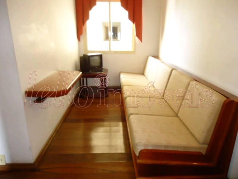 Apartamento para alugar com 3 quartos, 111m² - Foto 8