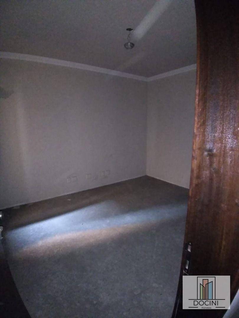 Sobrado à venda com 4 quartos, 260M2 - Foto 36