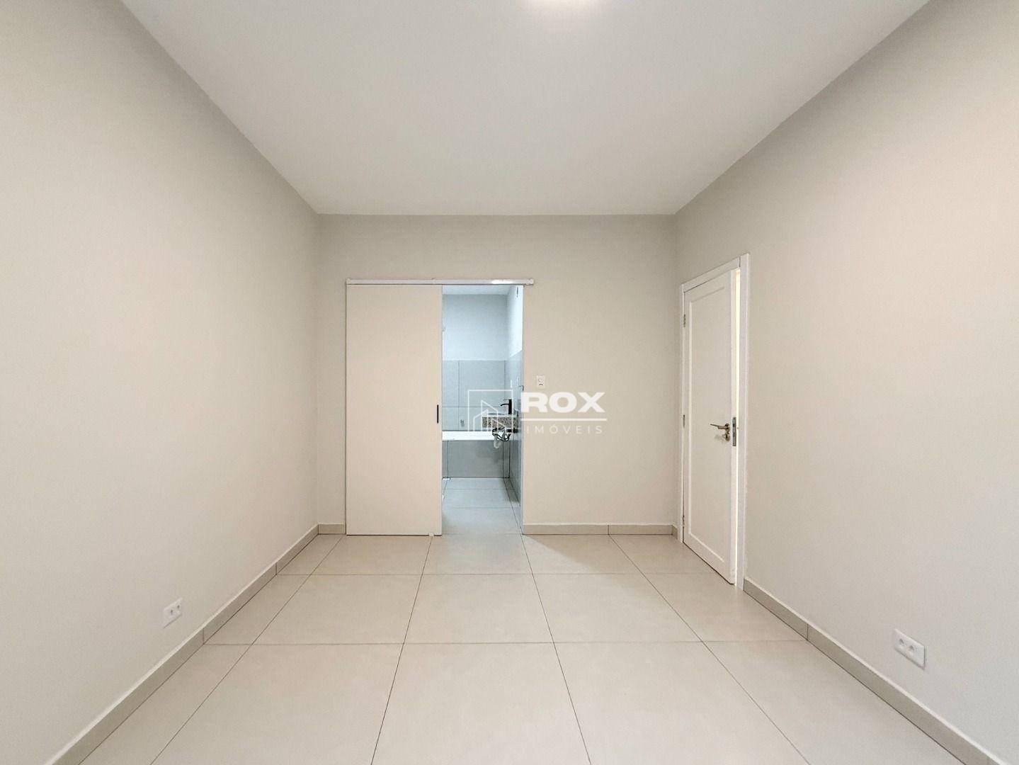 Apartamento à venda com 3 quartos, 97m² - Foto 10