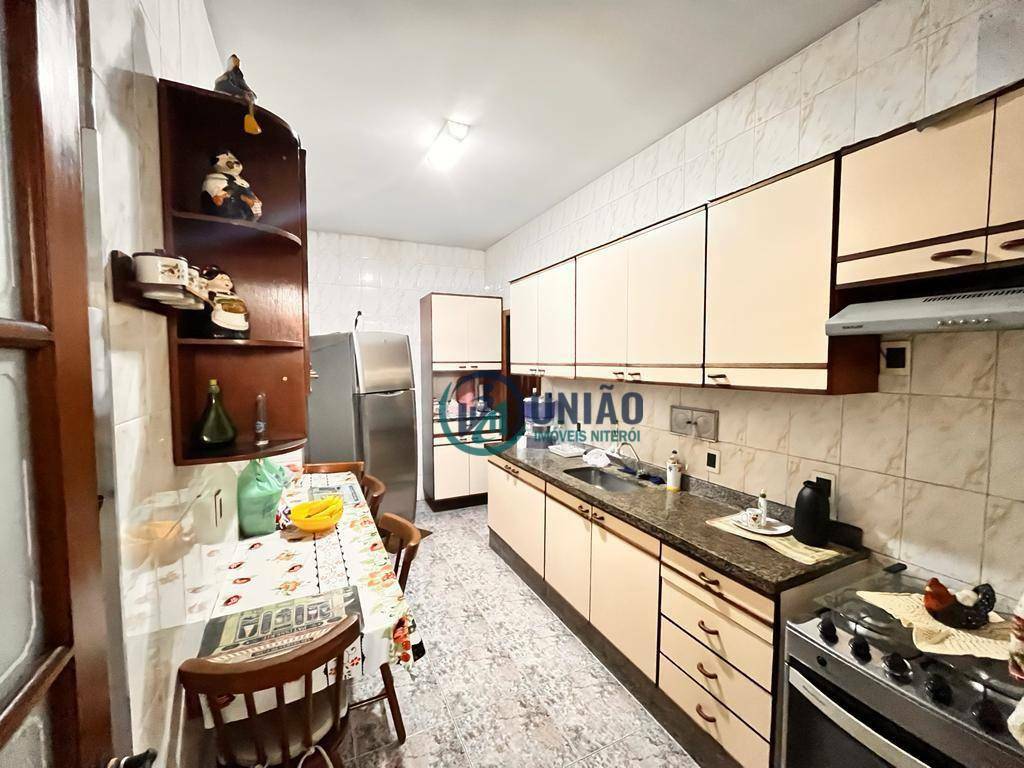 Apartamento à venda com 3 quartos, 100m² - Foto 22