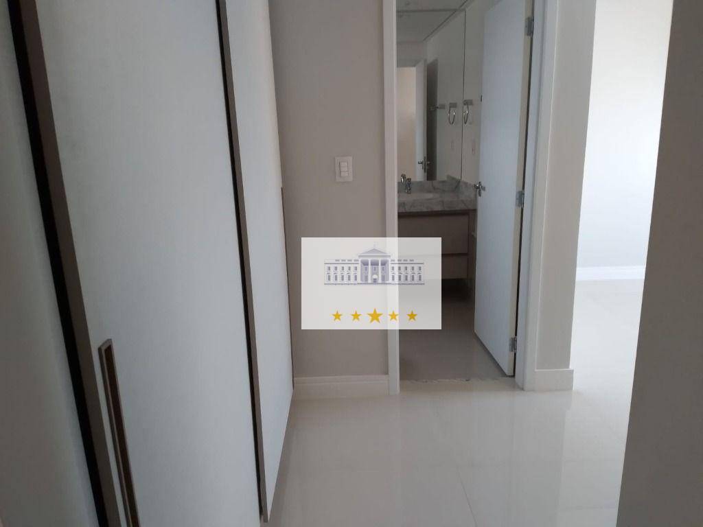 Apartamento à venda com 4 quartos, 273m² - Foto 28