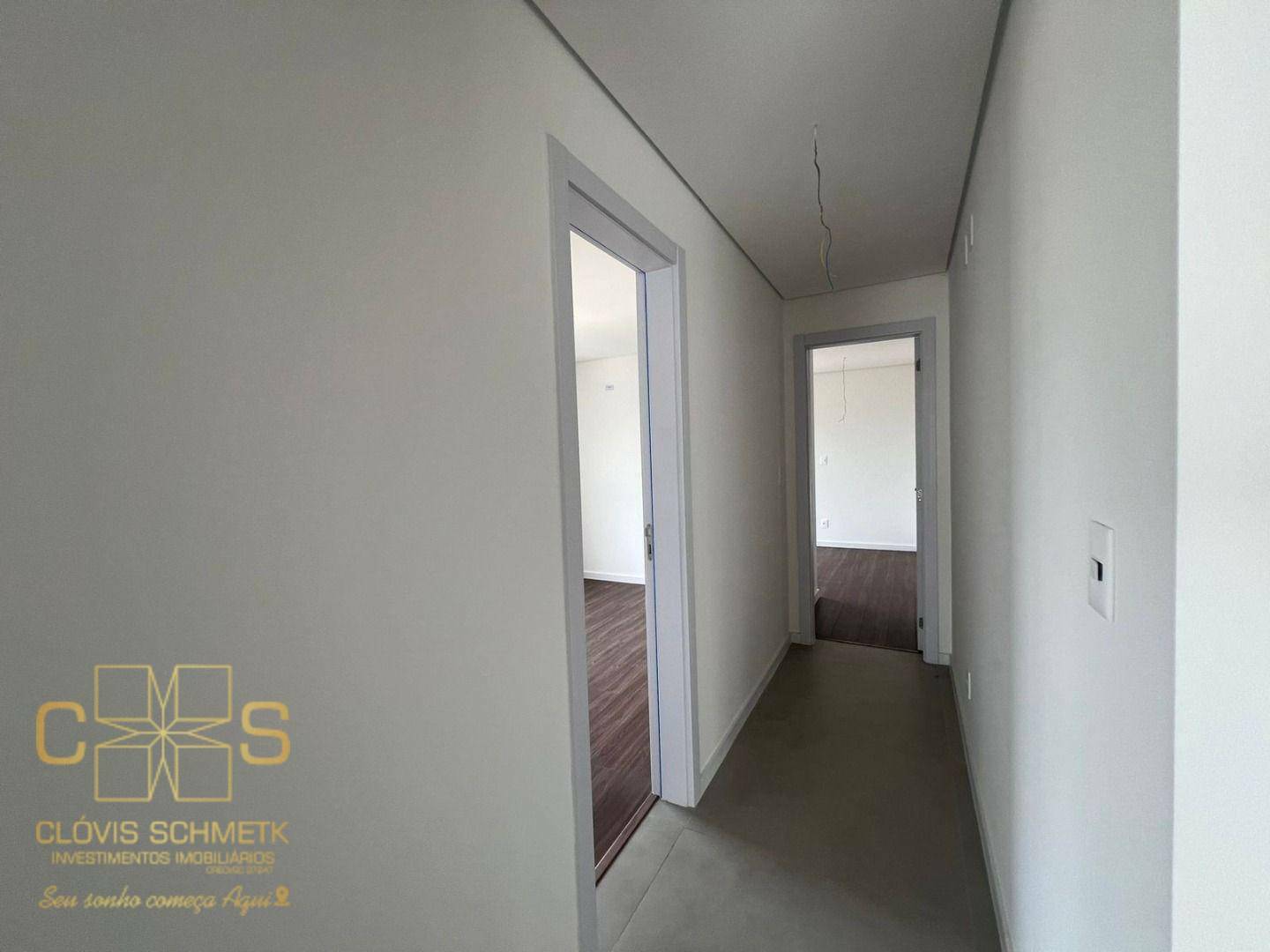 Apartamento à venda com 3 quartos, 127m² - Foto 13