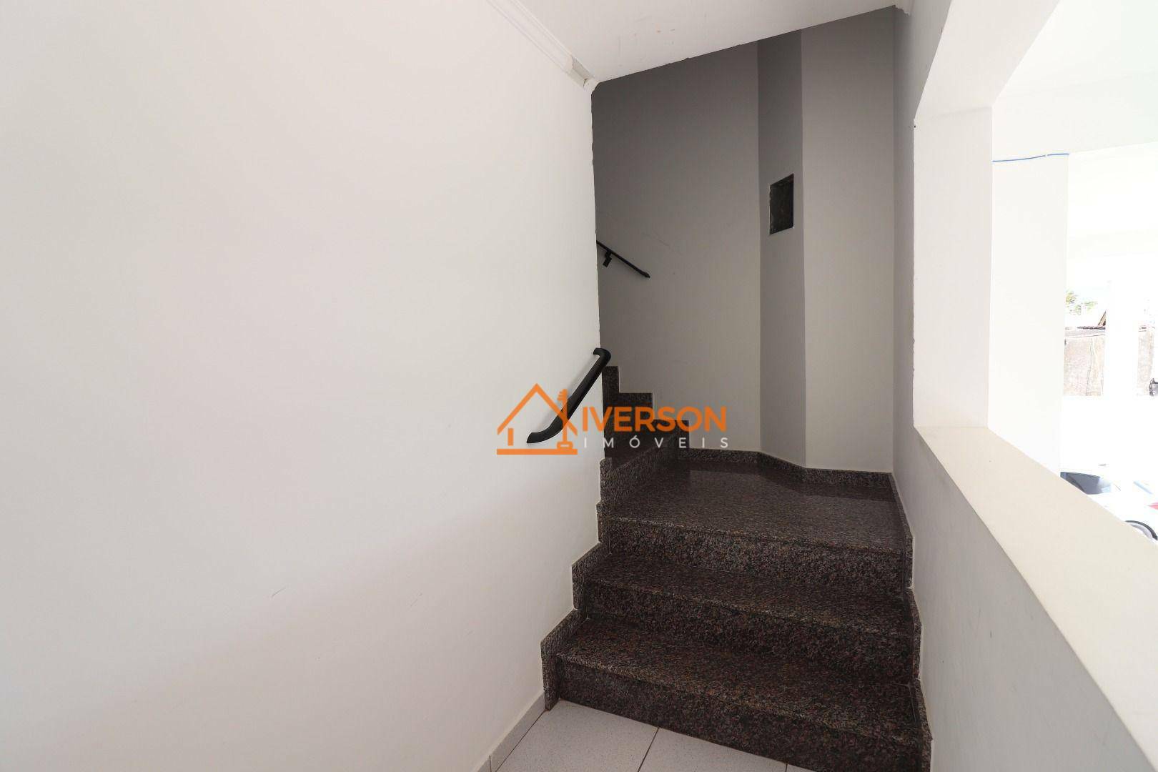 Apartamento para alugar com 3 quartos, 100m² - Foto 19