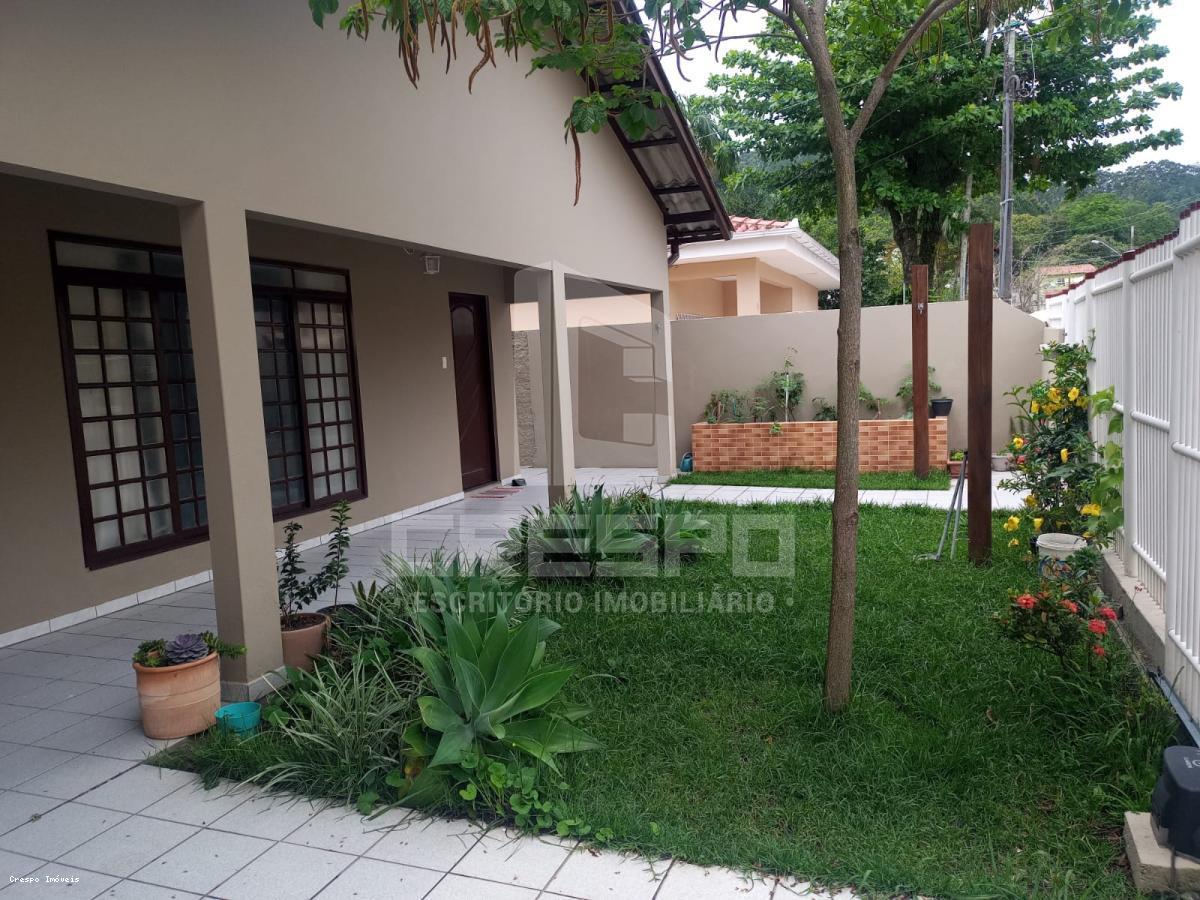 Casa à venda com 4 quartos, 204m² - Foto 21