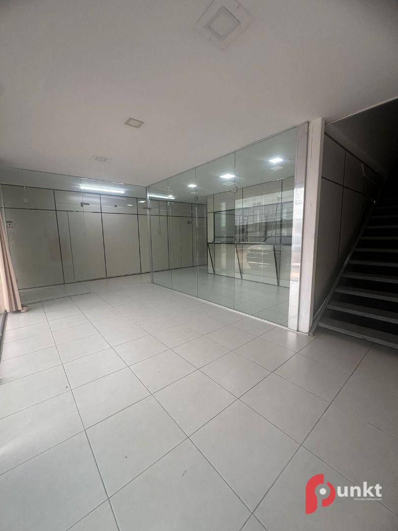 Prédio Inteiro para alugar, 340m² - Foto 2