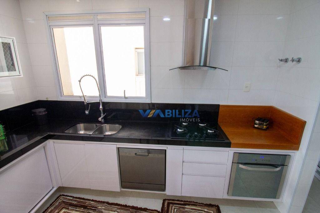 Apartamento à venda com 3 quartos, 202m² - Foto 12