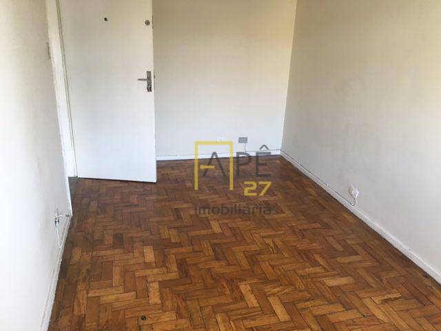 Apartamento para alugar com 1 quarto, 45m² - Foto 9