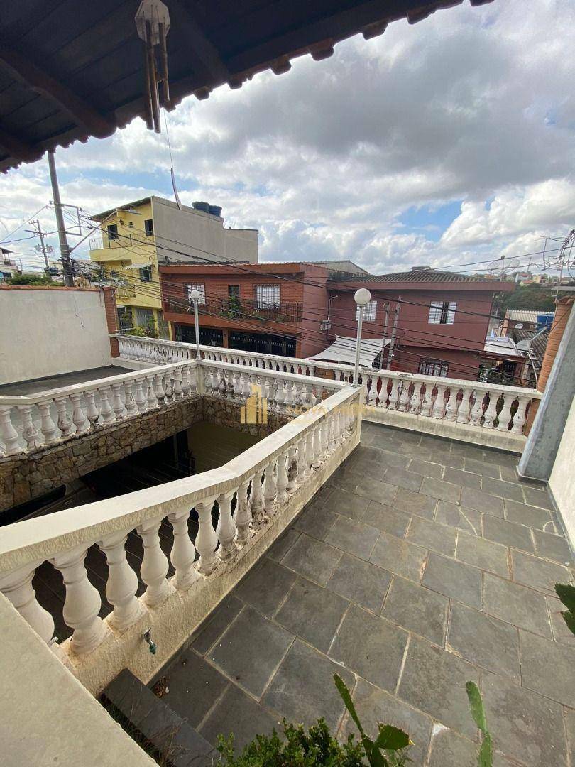 Sobrado à venda com 3 quartos, 269m² - Foto 12