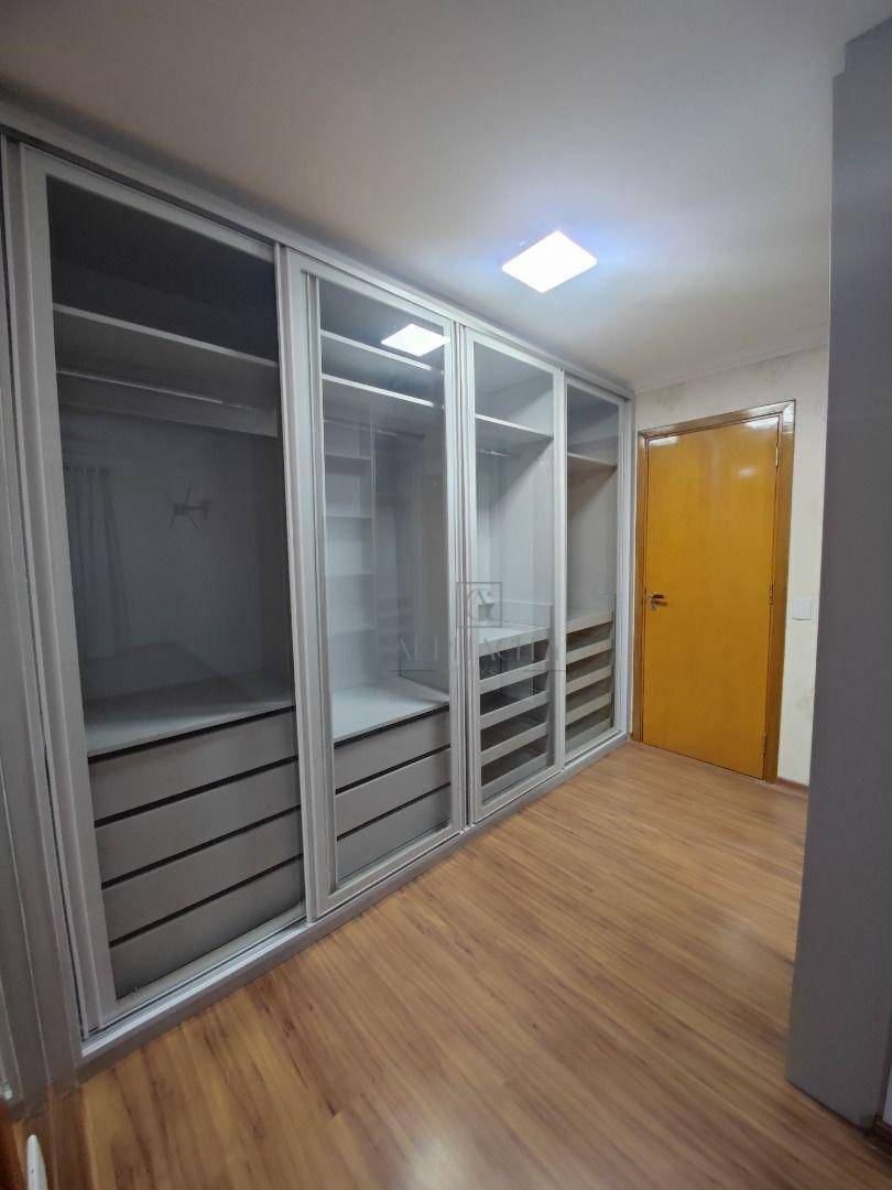 Casa de Condomínio à venda e aluguel com 4 quartos, 350m² - Foto 22