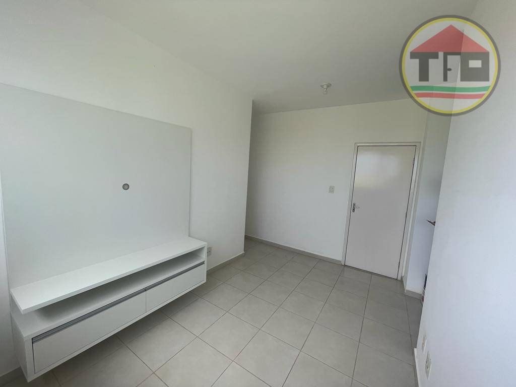 Apartamento à venda com 2 quartos, 45m² - Foto 2