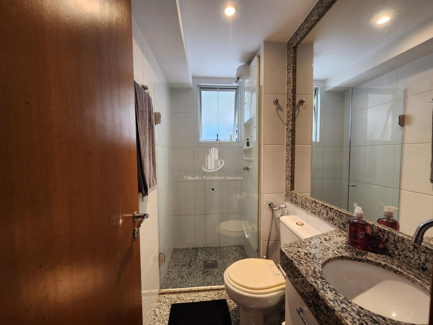 Apartamento à venda com 2 quartos, 64m² - Foto 19