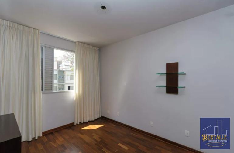 Apartamento à venda com 4 quartos, 150m² - Foto 10