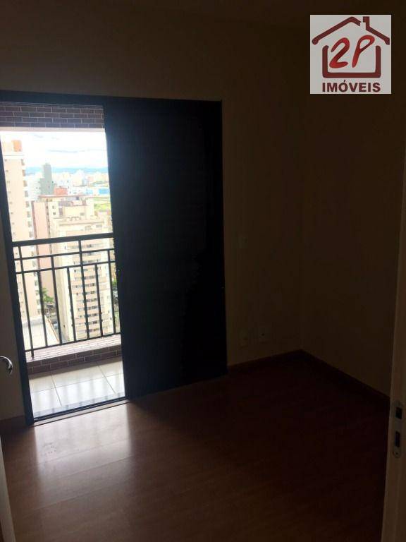 Apartamento à venda com 3 quartos, 96m² - Foto 13