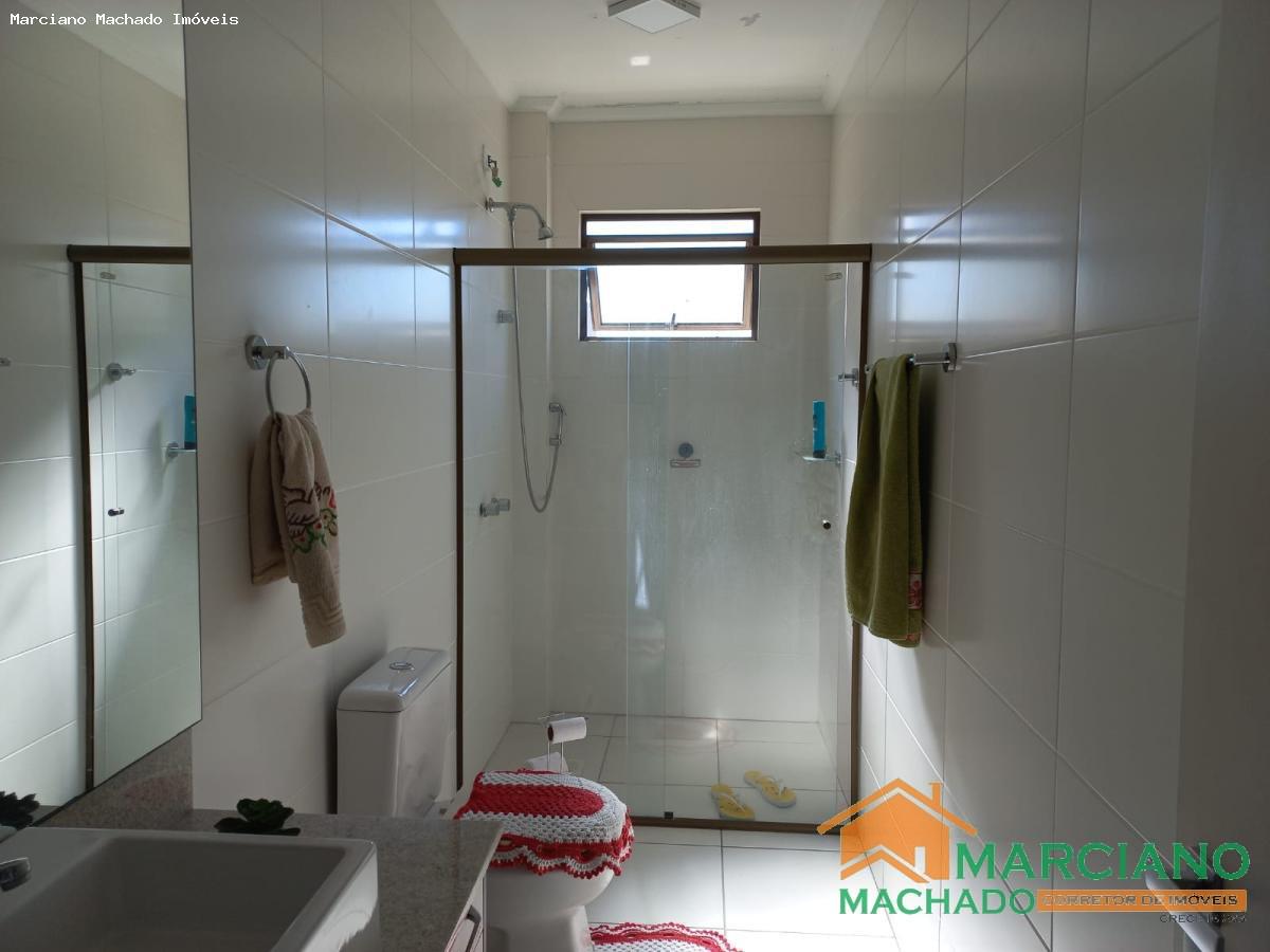 Apartamento à venda com 3 quartos, 133m² - Foto 12