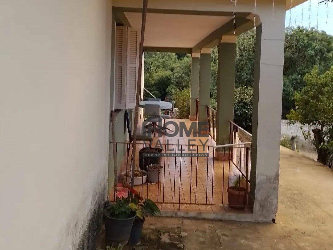 Chácara à venda com 3 quartos, 277m² - Foto 6