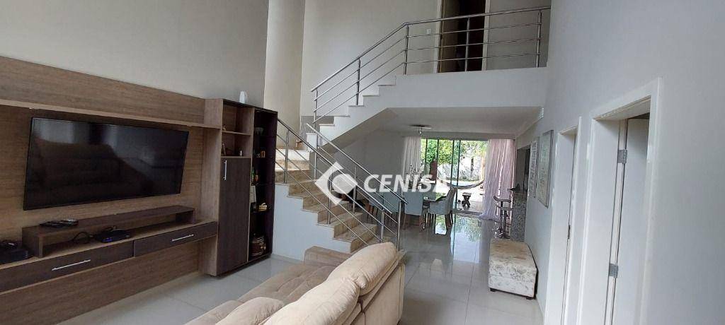 Casa de Condomínio à venda com 3 quartos, 275m² - Foto 2