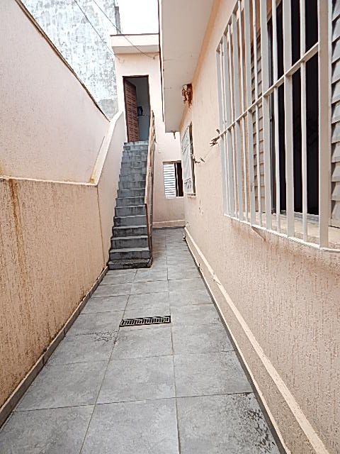 Casa à venda com 2 quartos, 150m² - Foto 6