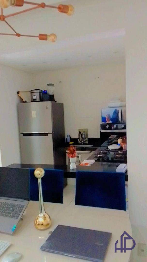 Apartamento para alugar com 2 quartos, 62m² - Foto 16