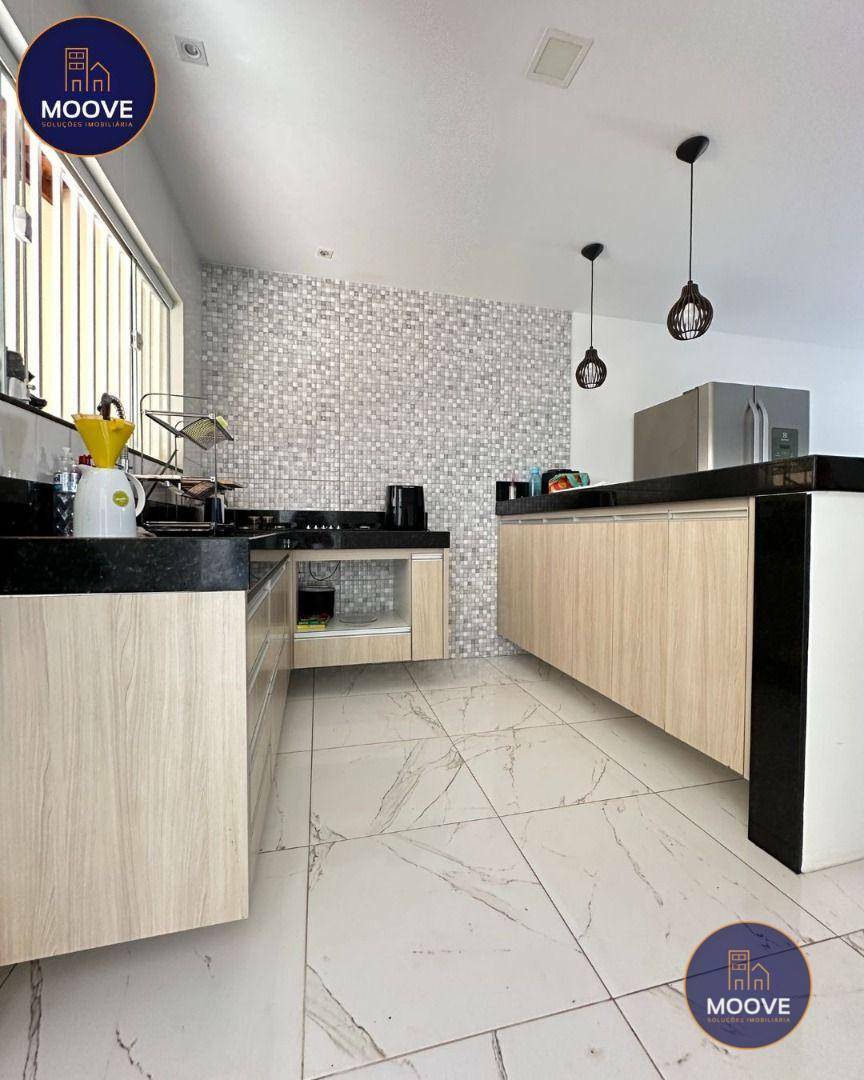 Casa à venda com 3 quartos, 101m² - Foto 4