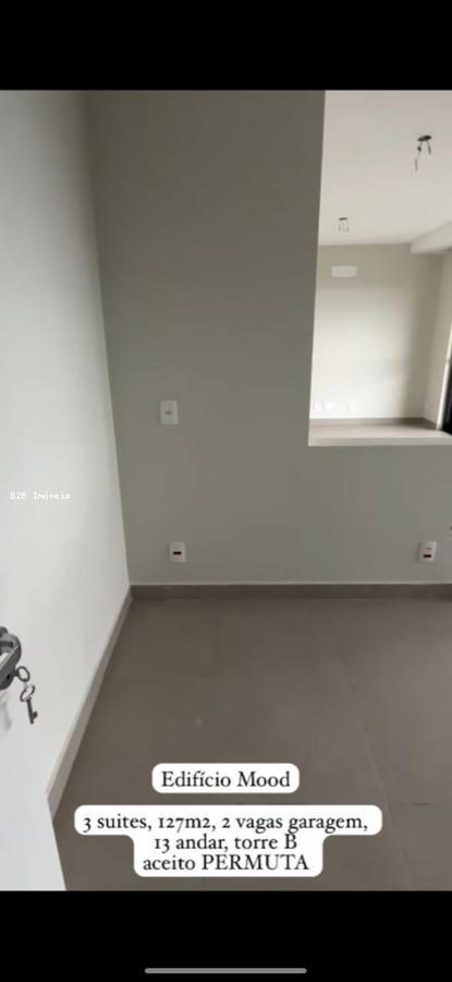 Apartamento à venda com 3 quartos, 127m² - Foto 16