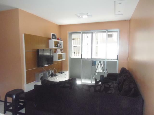 Apartamento à venda com 3 quartos, 63m² - Foto 2