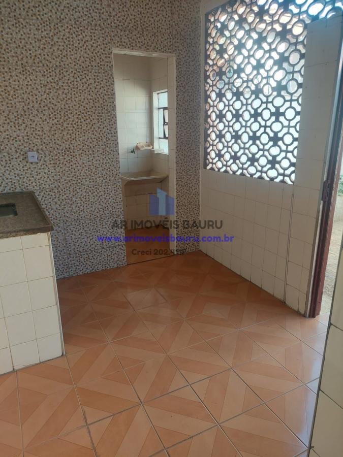 Casa à venda com 2 quartos, 207m² - Foto 4