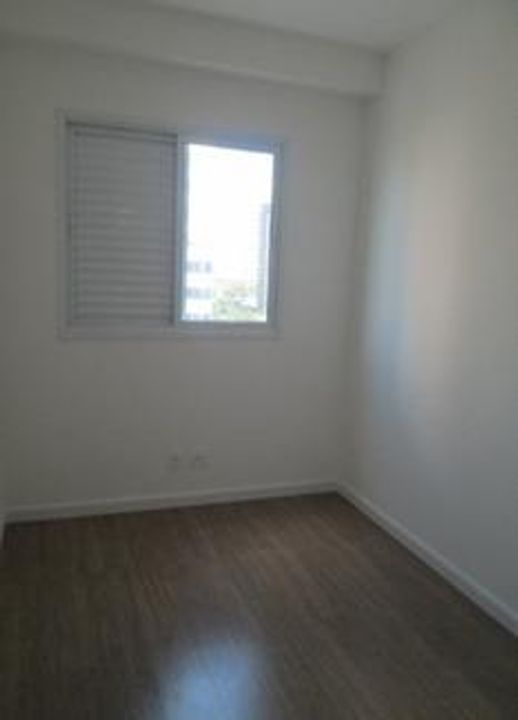 Apartamento à venda com 2 quartos, 64m² - Foto 1