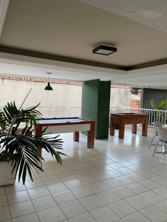 Apartamento à venda com 3 quartos, 81m² - Foto 21