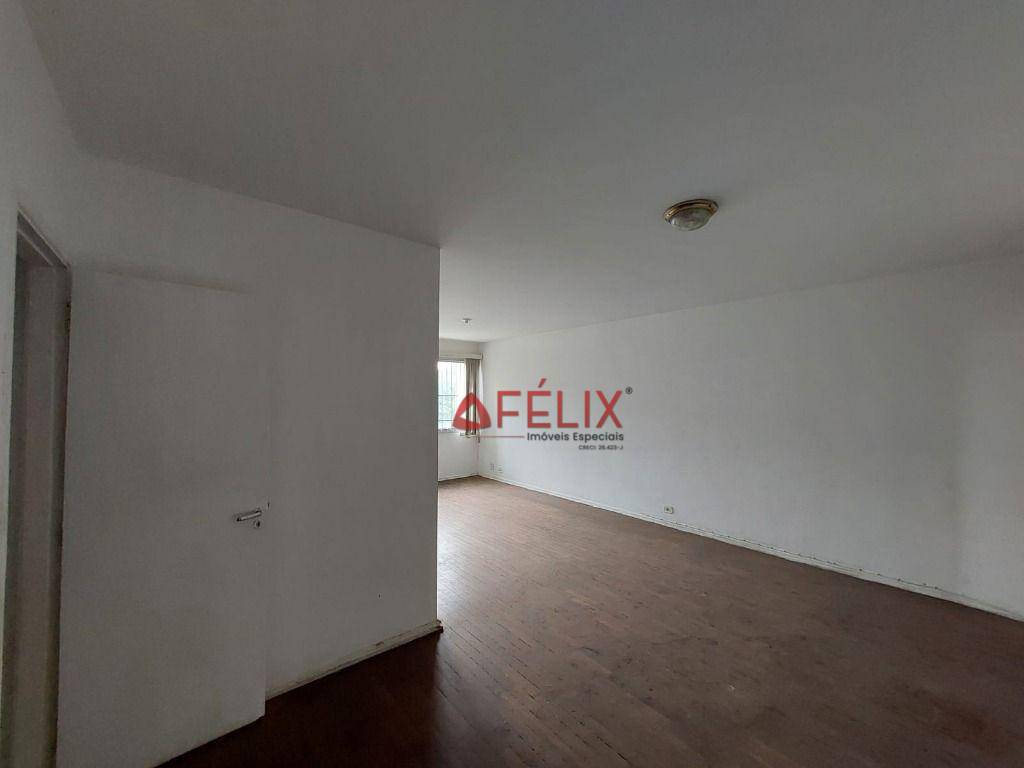 Apartamento à venda com 3 quartos, 146m² - Foto 4