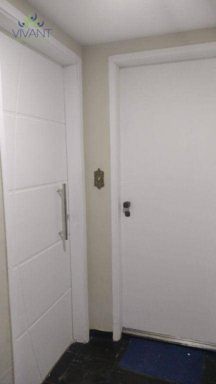 Apartamento à venda com 3 quartos, 87m² - Foto 13