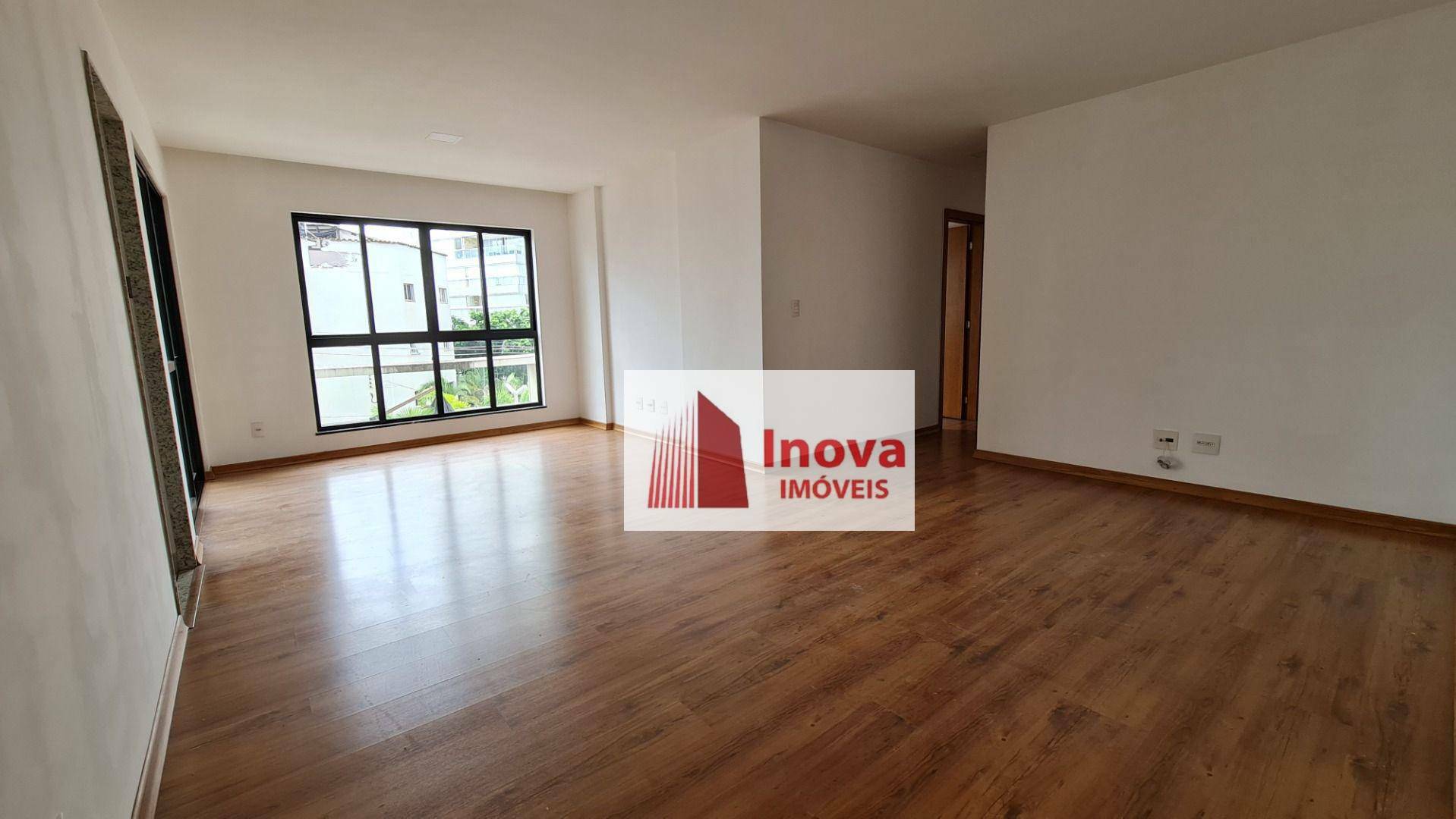 Apartamento para alugar com 3 quartos, 145m² - Foto 1