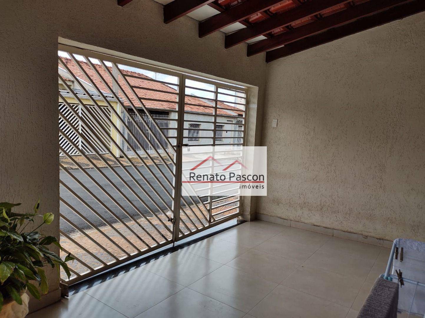 Casa à venda com 2 quartos, 60m² - Foto 2