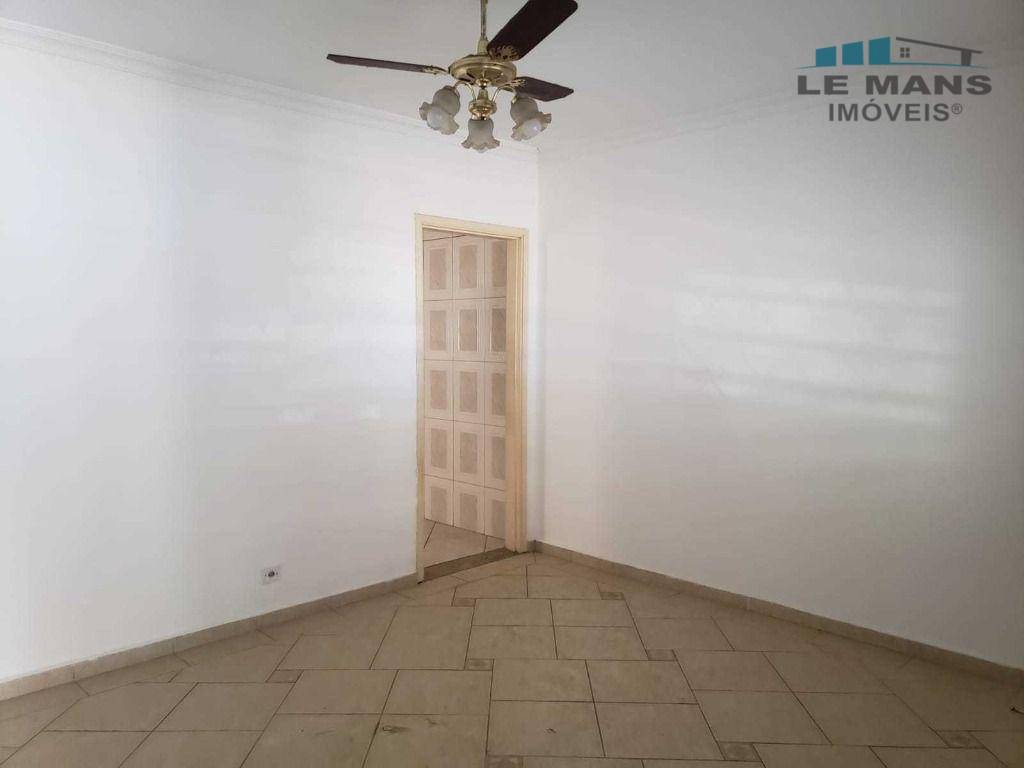 Casa à venda com 2 quartos, 120m² - Foto 13