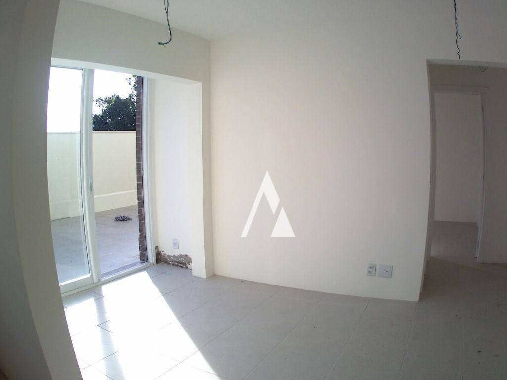 Apartamento à venda com 1 quarto, 80m² - Foto 2