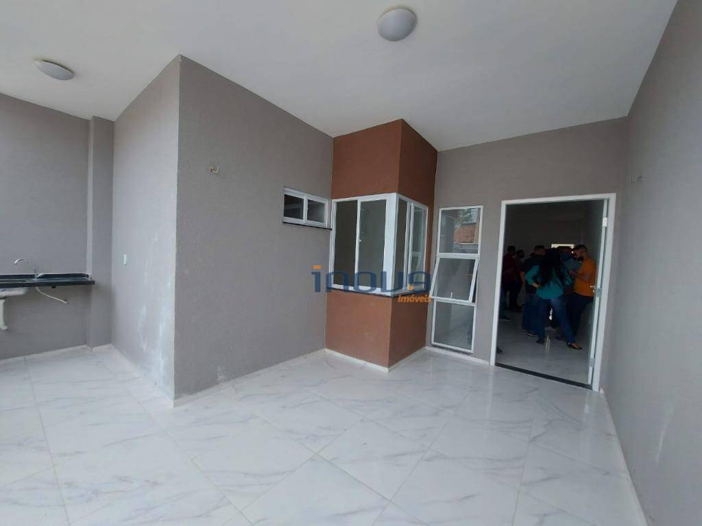 Casa à venda com 2 quartos, 80m² - Foto 15