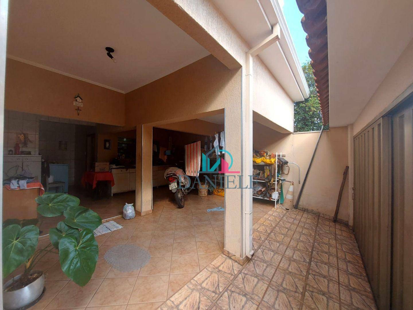 Casa à venda com 3 quartos, 173m² - Foto 17