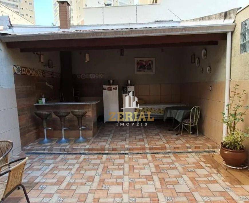 Sobrado à venda com 3 quartos, 210m² - Foto 4