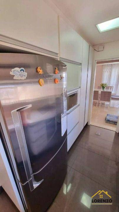 Apartamento à venda com 3 quartos, 123m² - Foto 15