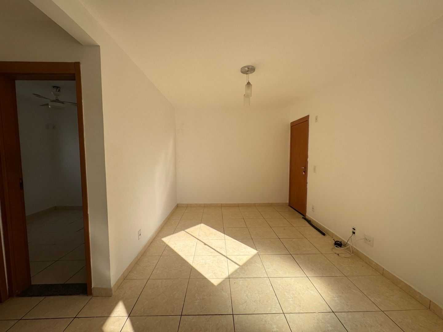 Apartamento à venda com 2 quartos, 50m² - Foto 10