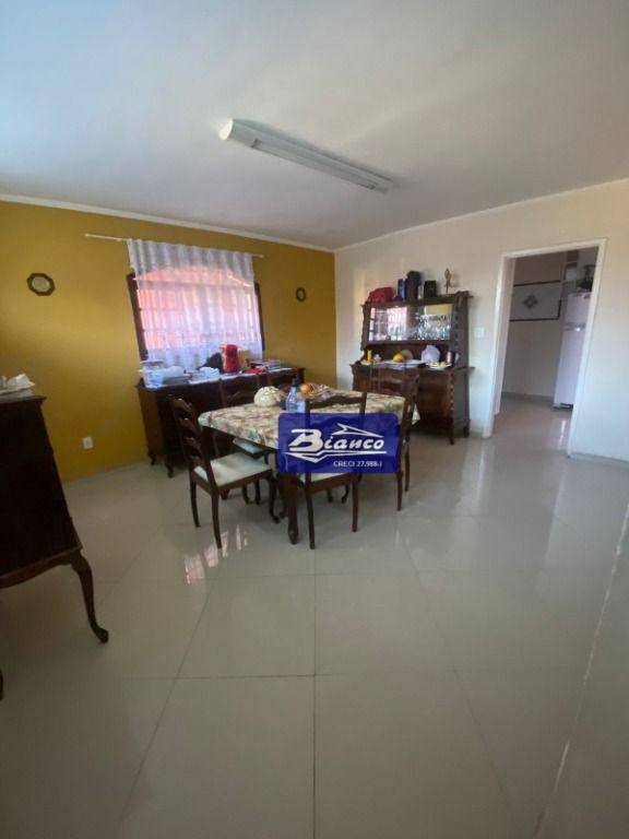 Sobrado à venda com 3 quartos, 262m² - Foto 7